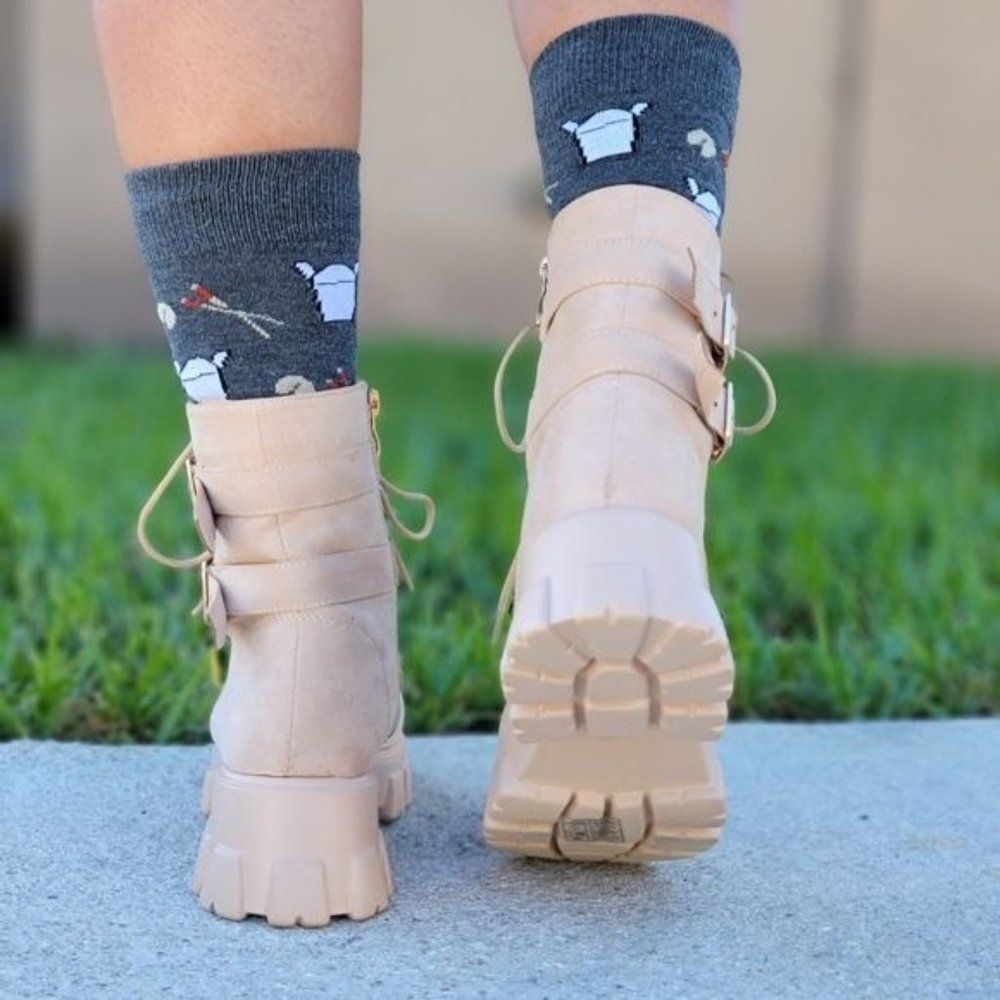 Womens Beige SU Combat Ankle Boots Lace Up Heeled Booties - Picture 6 of 7